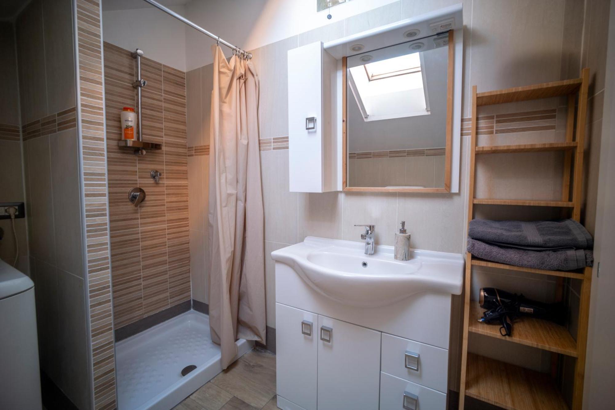 Flat With Terrace Close To Forum And Milanofiori Metro * Assago