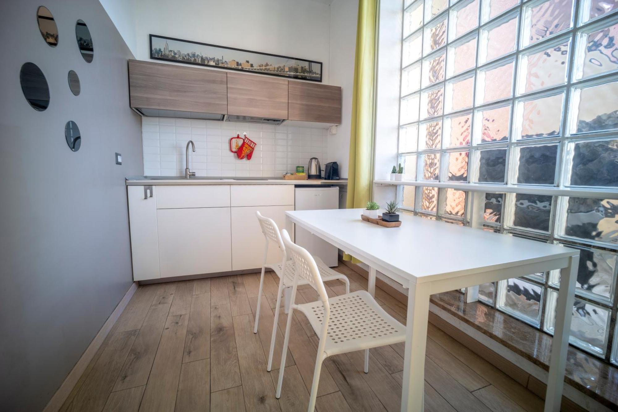 Flat With Terrace Close To Forum And Milanofiori Metro Apartment *